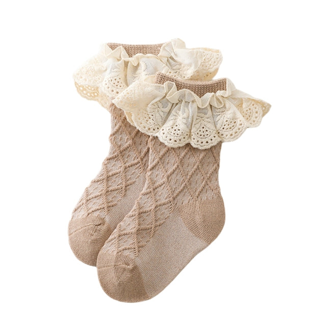 RUFFLE ANKLE SOCKS